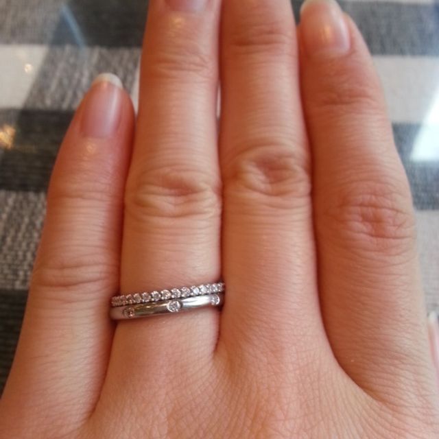 【ラザール ダイヤモンド(LAZARE DIAMOND)の口コミ】 デザインです！
細身のデザインを探していたものの、どこも何か物足りなさ…