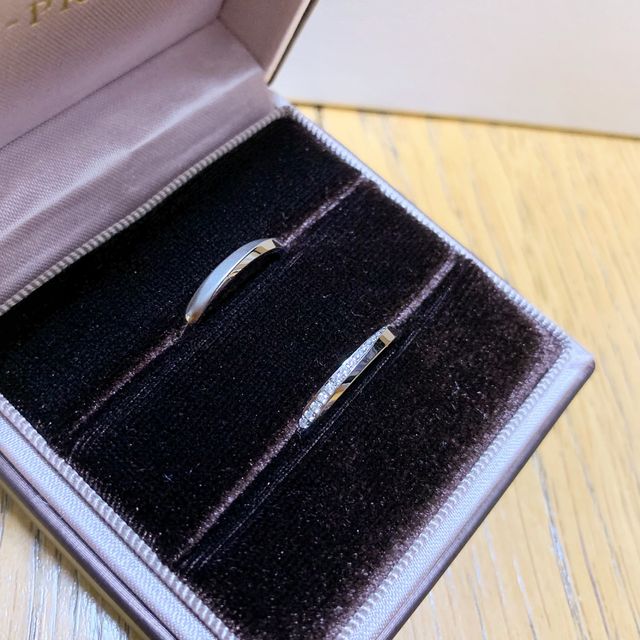 【アイプリモ(I-PRIMO)の口コミ】 指が短く太いので、綺麗に見えるウェーブデザインで探していました。これ…