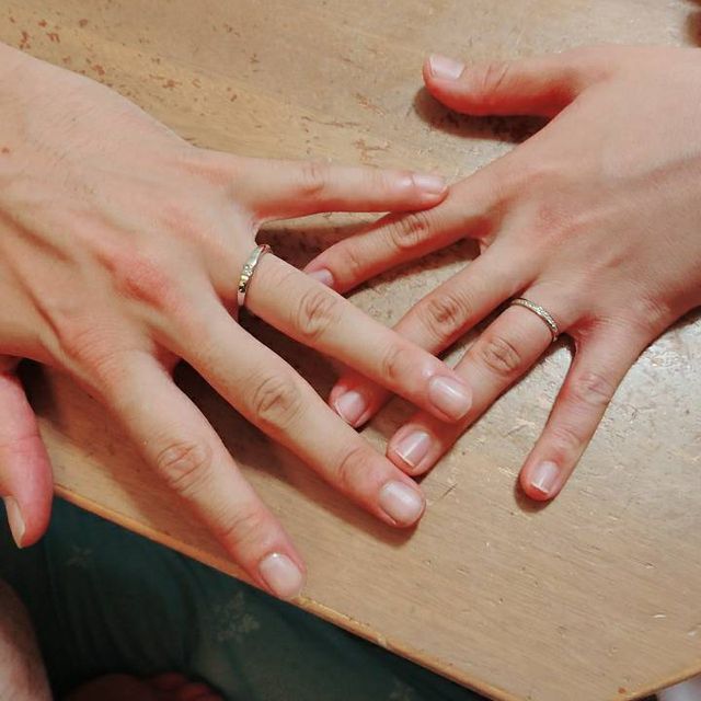 【アイプリモ(I-PRIMO)の口コミ】 妻が一番気に入る輝きがこのお店のものでした。二人とも個性がほしかった…