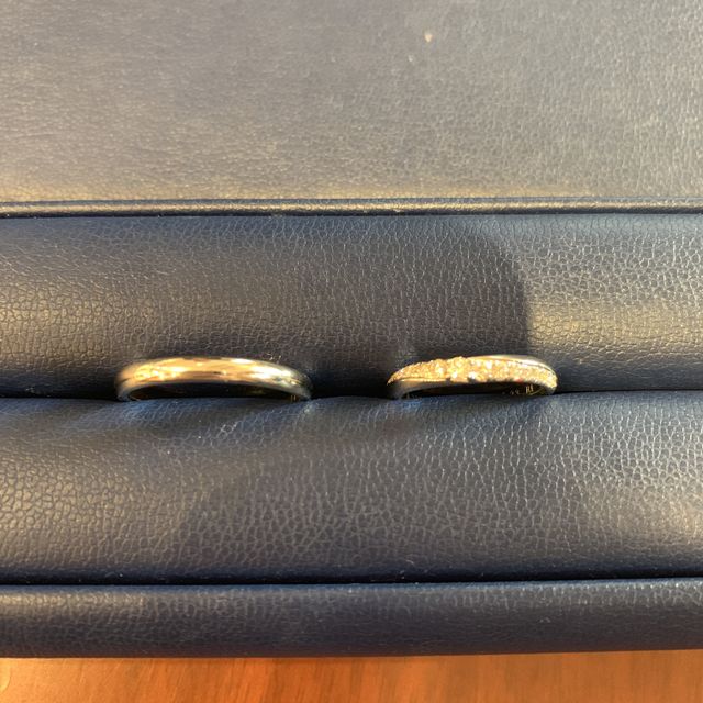 【銀座ダイヤモンドシライシの口コミ】 ダイヤモンドをふんだんに使っており、ゴージャスでありながら価格も手頃…