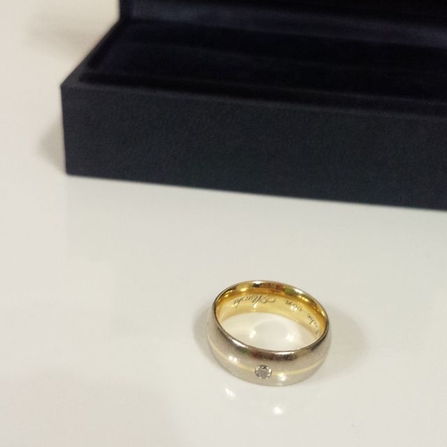 【CHRISTIAN BAUER(クリスチャンバウアー)の口コミ】 指通りが本当に滑らかで、試着をしてすぐここに決めました。
デザインも素…