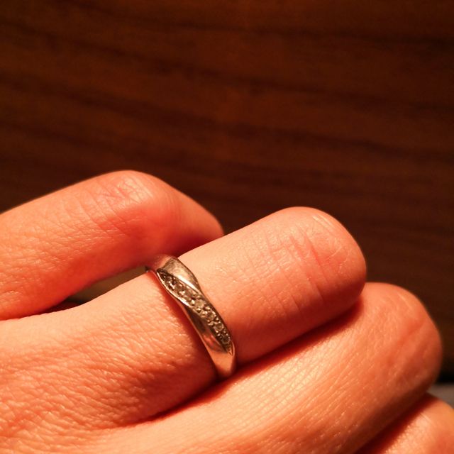 【festaria bijou SOPHIA(フェスタリア ビジュソフィア)の口コミ】 仕事にもつけられるようなシンプルで、だけどキラキラしているものがほし…