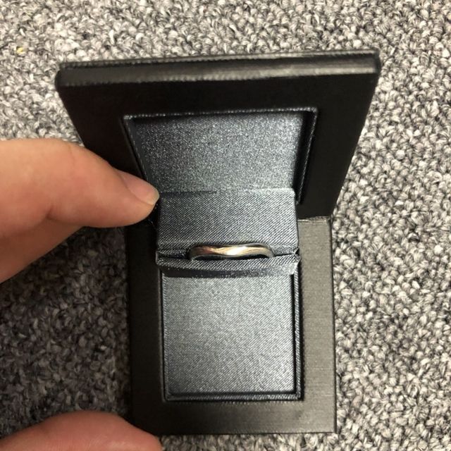 【ラザール ダイヤモンド(LAZARE DIAMOND)の口コミ】 婚約指輪がラザールダイヤモンドのスターリーライツでした！二人で話し合…