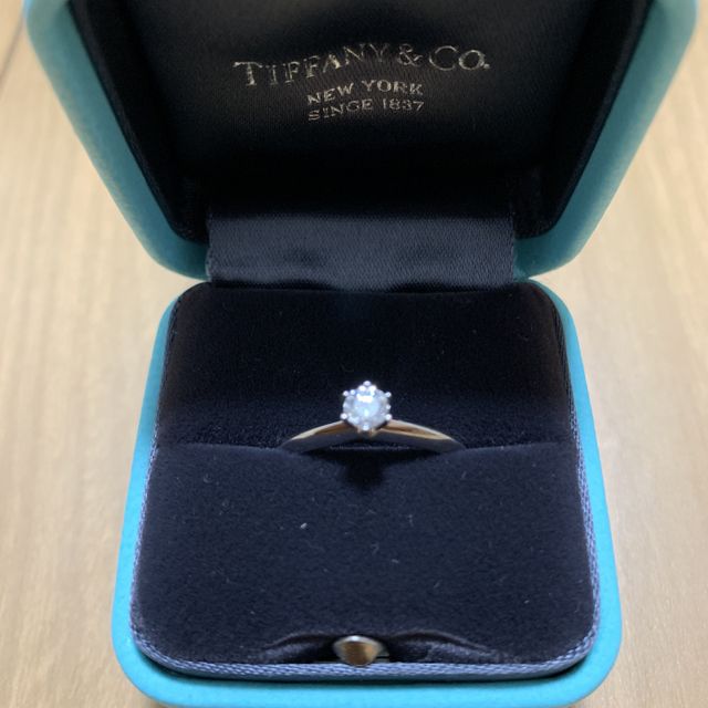 【ティファニー(Tiffany & Co.)の口コミ】 婚約指輪について親切丁寧に一から教えていただいたことと、ブランド力、…