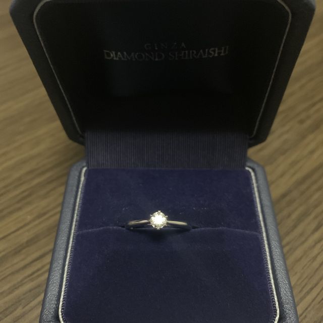 【銀座ダイヤモンドシライシの口コミ】 ダイヤモンド専門店であり、品質が良いと感じた。ダイヤモンドの種類は少…