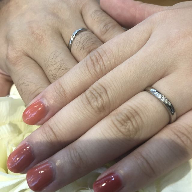 【TOWAIYOU(トワイユ)の口コミ】 他の指輪は、小指に当たる違和感があり、気になっていたのですが、トワイ…