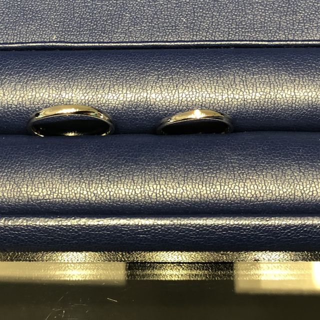 【銀座ダイヤモンドシライシの口コミ】 一粒ダイヤでシンプルで落ち着いたデザインのものを探していました。何種…