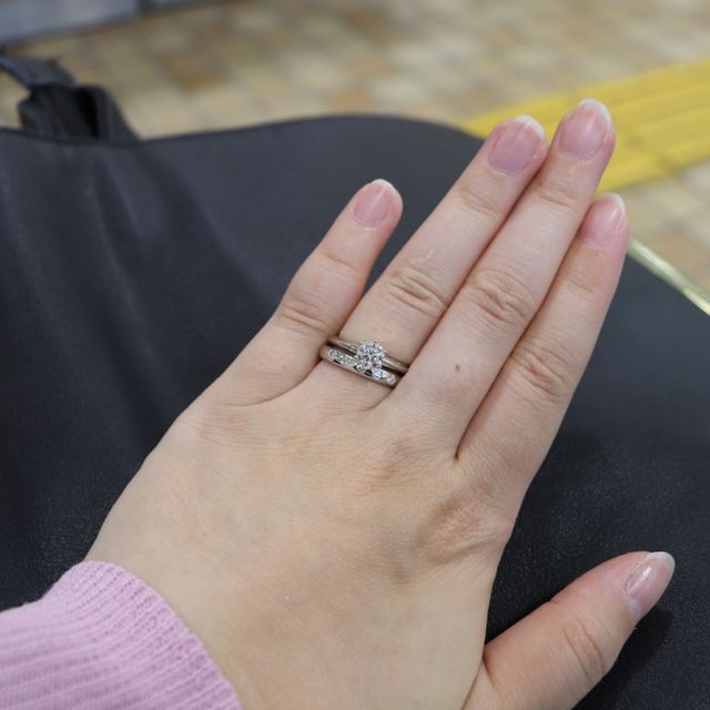 【ティファニー(Tiffany & Co.)の口コミ】 昔から婚約指輪はセッティングがいい！セッティング以外受け取らない！と…