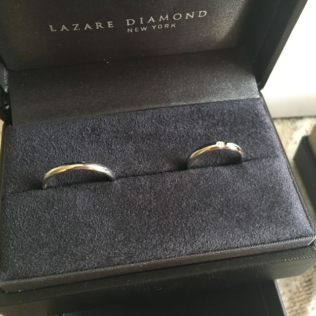 【ラザール ダイヤモンド(LAZARE DIAMOND)の口コミ】 他の店舗の指輪と比べてダイヤモンドの輝きが1番美しかったのが決めてです…