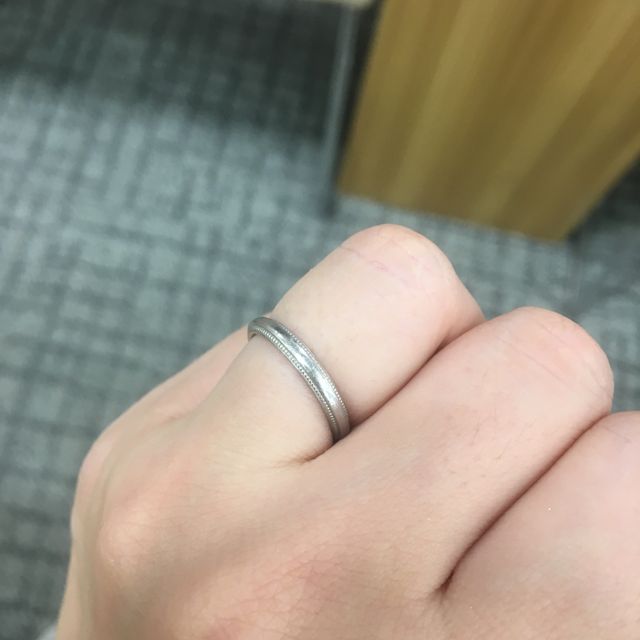 【俄(にわか)の口コミ】 価格もお手頃で、なによりデザインがシンプルなんですが、クセもなく飽き…