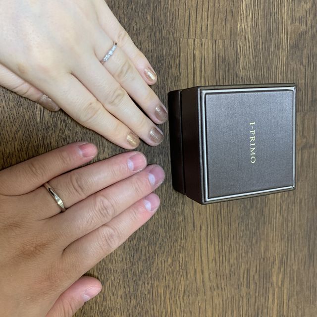 【アイプリモ(I-PRIMO)の口コミ】 
他のお店に無い、キラキラのデザインの指輪があったこと。
他のお店に比…