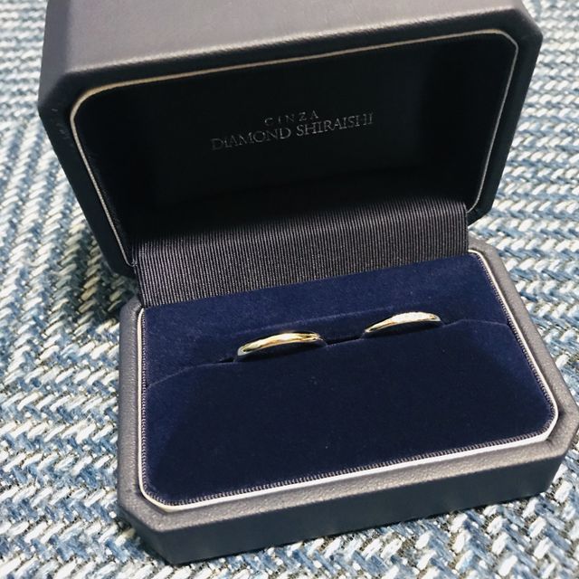 【銀座ダイヤモンドシライシの口コミ】 シンプルなものが欲しかったので、この２つにしました。女性用のものはダ…