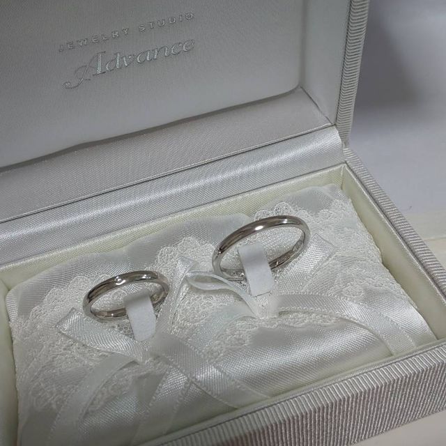 【JEWELRY STUDIO Advance(ジュエリースタジオアドバンス)の口コミ】 プラチナ950の純度と鍛造の丈夫さ。
後から彫刻や刻印が出来るなど、人生…