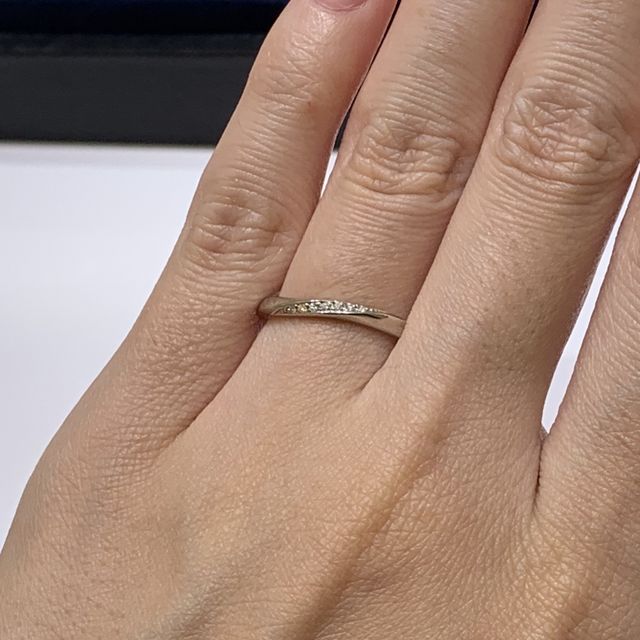 【4℃ BRIDAL(ヨンドシーブライダル)の口コミ】 男性用、女性用ともにお互いが気にいる物を見つけられました。中々、他の…