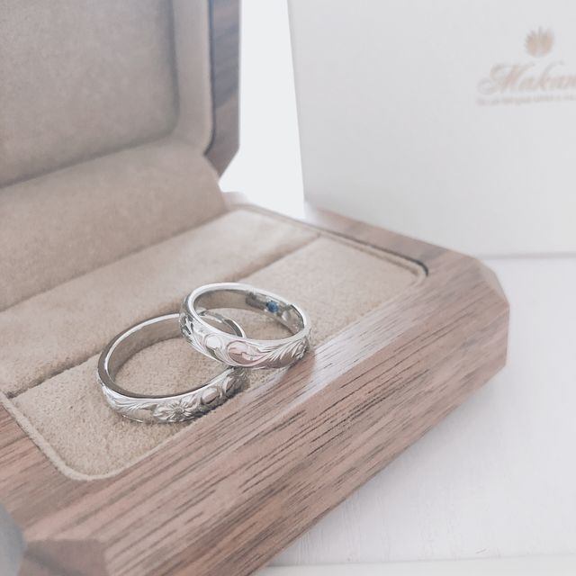 【Makana(マカナ)の口コミ】 デザインと存在感が決め手でした。誰もつけていない、2人だけのデザイン、…