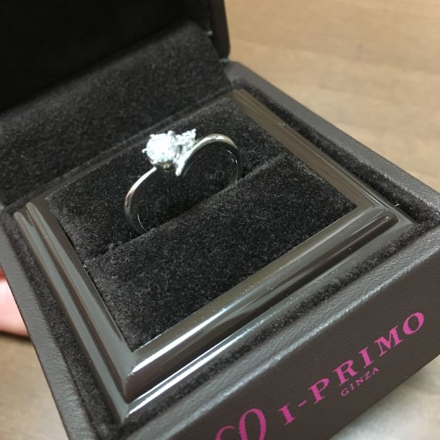 【アイプリモ(I-PRIMO)の口コミ】 シンプルなものを探していたところ出会いました。
主張しすぎないダイヤモ…