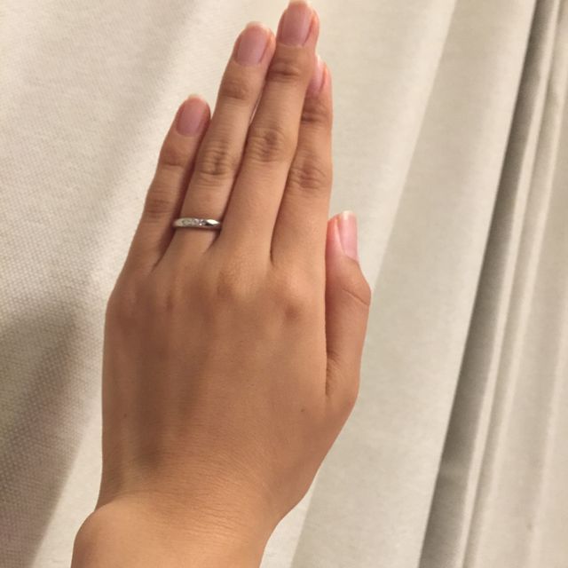 【アイプリモ(I-PRIMO)の口コミ】 指輪の決め手はシンプルかつ可愛らしいデザイン性とつけ心地の良さで選び…