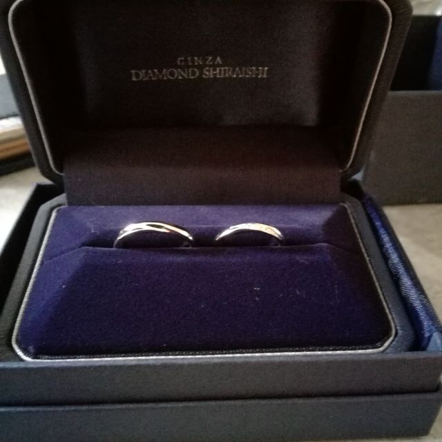 【銀座ダイヤモンドシライシの口コミ】 銀座シライシの指輪は価格及び品質も良く内側に加工してありリングのつけ…