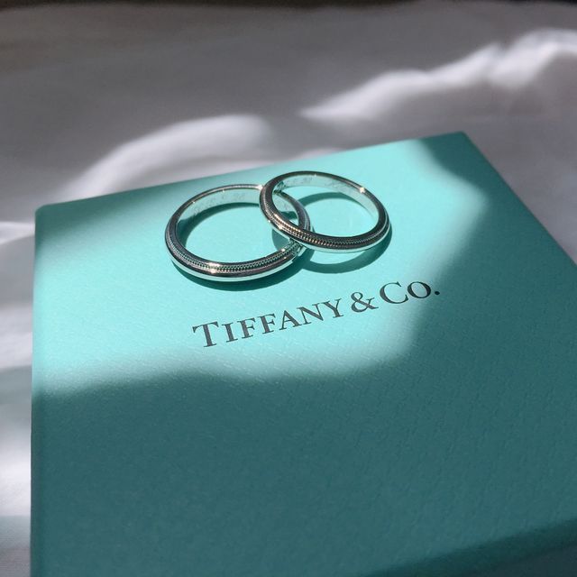 【ティファニー(Tiffany & Co.)の口コミ】 シンプルなデザインで探していて、ミルグレインにたどり着きました。3㎜と…