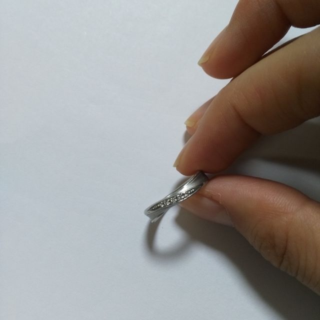 【銀座ダイヤモンドシライシの口コミ】 最初はどんなデザイン、価格、ブランドにしようかなど特になにも決めずに…