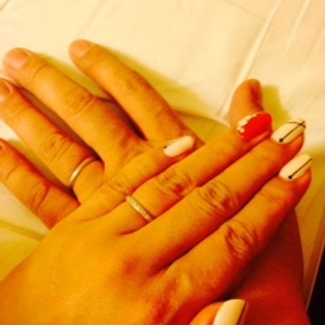 【Ponte Vecchio(ポンテヴェキオ)の口コミ】 ハーフエタニティでずっと探していましたが、太すぎず細すぎずのデザイン…