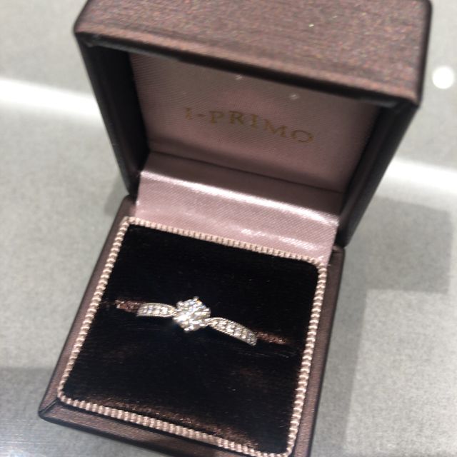 【アイプリモ(I-PRIMO)の口コミ】 こちらはサプライズでプレゼントしてもらったものになりますが、ダイヤの…