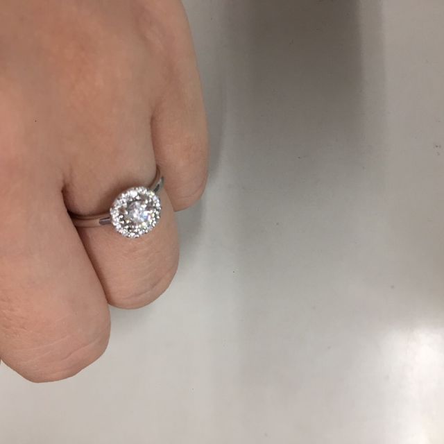 【宝寿堂(ほうじゅどう)の口コミ】 ダイヤモンドがGIAのきちんとしたものであること。にもかかわらず、価格が…