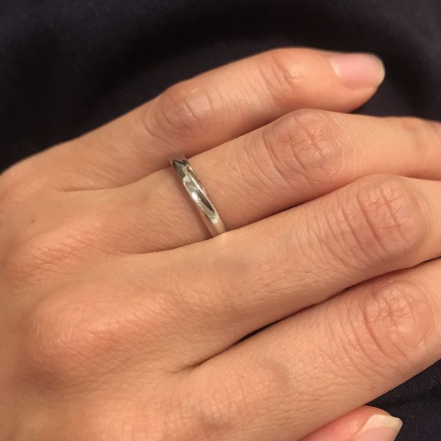【TANZO.(鍛造指輪)の口コミ】 丈夫であること
シンプルなデザイン

大量生産でありきたりなデザインは好…