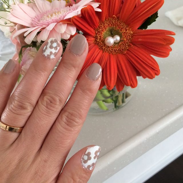 【カルティエ(Cartier)の口コミ】 初めから決めていた。プラチナのシンプルなのもいいが、前の結婚のときに…