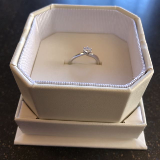 【4℃ BRIDAL(ヨンドシーブライダル)の口コミ】 令和オリジナルモデルが最大の決め手です。
購入した時期が6月のJUNE brid…