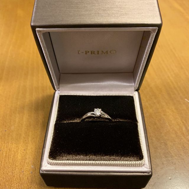 【アイプリモ(I-PRIMO)の口コミ】 直感。指輪のデザインの良さ。婚約指輪を決めてから結婚指輪を選びました…