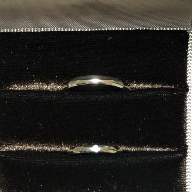 【アイプリモ(I-PRIMO)の口コミ】 ユノーを選びました。
高すぎずシンプルな物を探していました。
来店前に2…