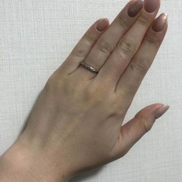 【ケイウノ ブライダル(K.UNO BRIDAL)の口コミ】 セミオーダーをお願いし、デザイナー様と指輪を作って行く上でとても素敵…