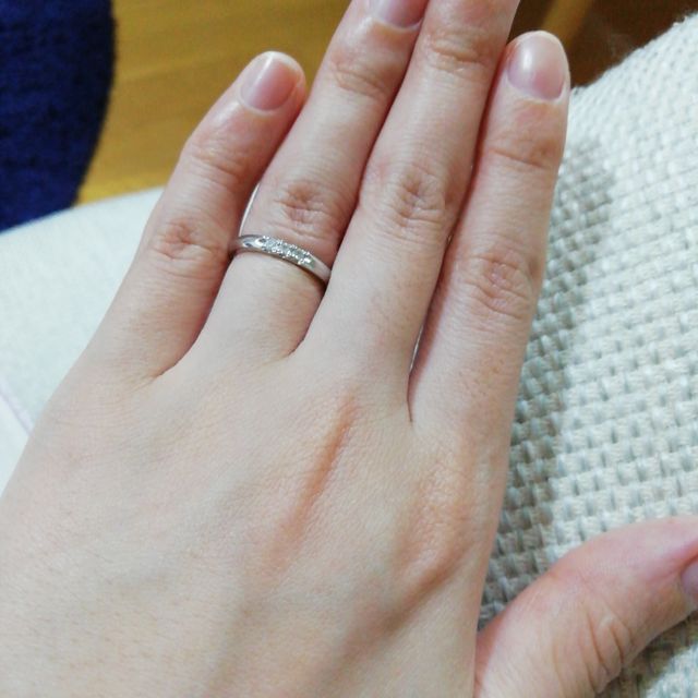 【MIKIMOTO(ミキモト)の口コミ】 仕事でも使用しやすいシンプルなものを選びました。ダイヤは欲しかったの…