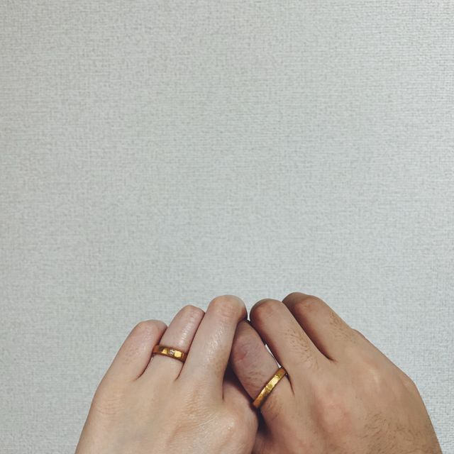 【市松の口コミ】 指輪の色やデザインの種類が何種類かあり、その中でも24kが私たちらしいと…
