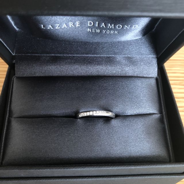 【ラザール ダイヤモンド(LAZARE DIAMOND)の口コミ】 もともとダイヤが入っているものがよく、その中でもダイヤの輝きが1番の決…