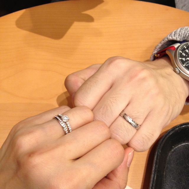 【ラザール ダイヤモンド(LAZARE DIAMOND)の口コミ】 鍛造（たんぞう）のリングを探していて、この商品が一番理想の形、太さだ…