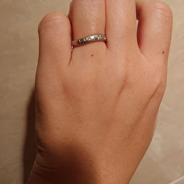 【ケイウノ ブライダル(K.UNO BRIDAL)の口コミ】 私達夫婦が出会った沖縄をイメージして流れる星砂をたくさん散りばめても…