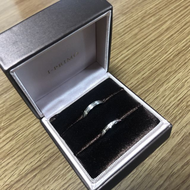 【アイプリモ(I-PRIMO)の口コミ】 ディオーネの指輪を購入しました。真ん中の小さいハートのラインに、さり…