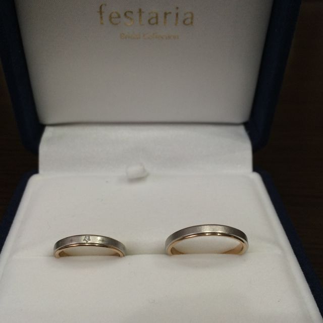 【festaria bijou SOPHIA(フェスタリア ビジュソフィア)の口コミ】 結婚指輪を買うにあたり、予算はペアで20万程度を考えていました。
長く使…