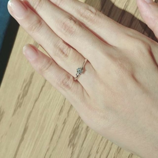 【TOMOE(トモエ)の口コミ】 桜をモチーフにした和風のデザインが素敵なリングです。さくらダイヤモン…