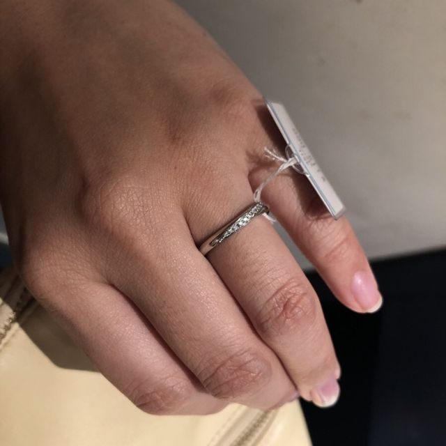 【アイプリモ(I-PRIMO)の口コミ】 ①つけ心地がよい
太さもちょうどよくてつけ心地が良かった。
細すぎると歳…