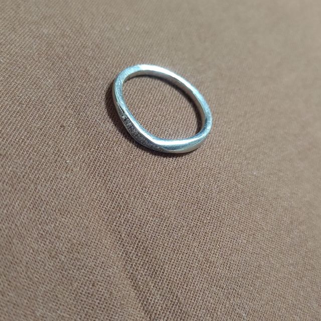 【4℃ BRIDAL(ヨンドシーブライダル)の口コミ】 デザインと、付け心地が気に入り、その場で購入しました。
デザインは、婚…