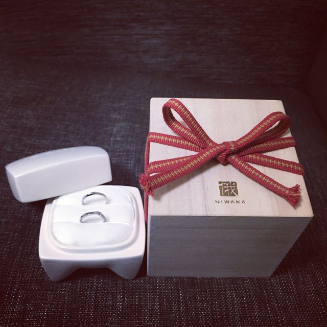 【俄(にわか)の口コミ】 ペアデザインのものではなく、それぞれが好きなデザインを選びました。着…