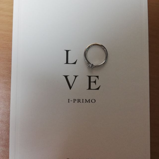 【アイプリモ(I-PRIMO)の口コミ】 普段使いができるようにとエタニティタイプの婚約指輪を探していたのです…