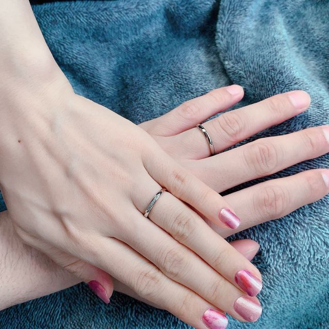 【俄(にわか)の口コミ】 指輪の購入を決めた日は彼との記念日でした。何気なく「見てみようか」と…