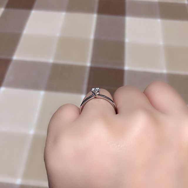 【銀座ダイヤモンドシライシの口コミ】 元々ストレートかウェーブで探していました。いくつか見せてもらいました…