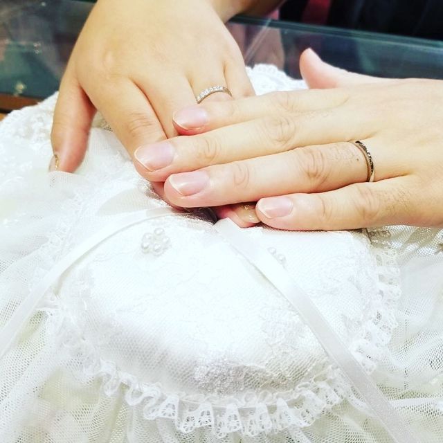 【TRECENTI(トレセンテ)の口コミ】 とにかくキラキラなものがよかったのですが、こちらのデザインは上下反対…