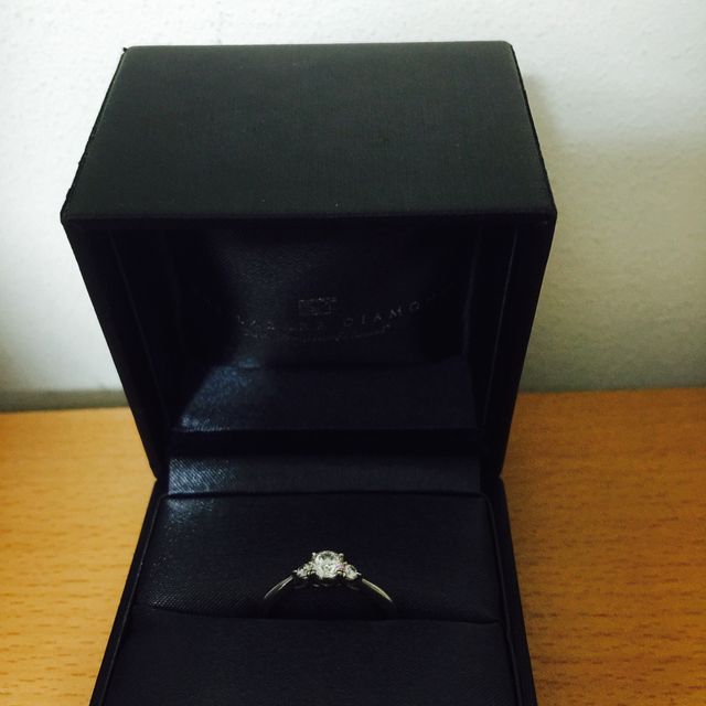 【ラザール ダイヤモンド(LAZARE DIAMOND)の口コミ】 計10件以上のブランドを見に行きました。一番最初に、ティファニーさんに…