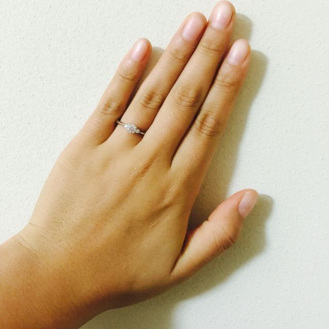 【ラザール ダイヤモンド(LAZARE DIAMOND)の口コミ】 計10件以上のブランドを見に行きました。一番最初に、ティファニーさんに…